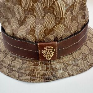 Gucci GG Monogram Bucket Hat Brown Canvas Leather Crest Logo Italy M